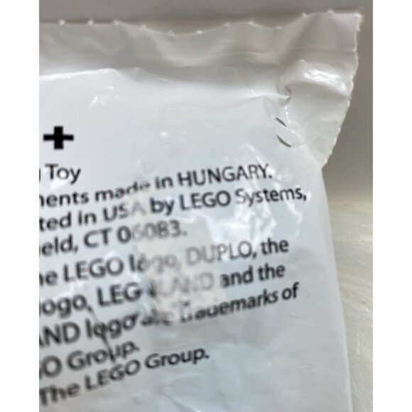 NEW Legoland Florida Brick or Treat 2015 Skeleton Trans-Light Blue Duplo 1x2x2 - Picture 5 of 6